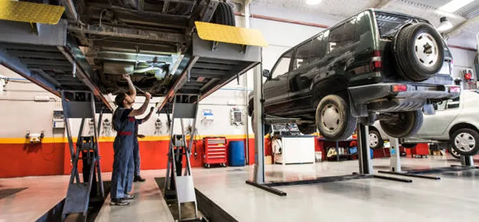 welcome mechanic under vehicle welcome mechanic under vehicle